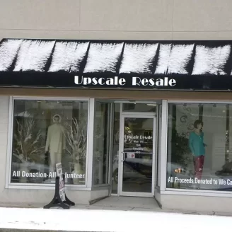 The store front of Upscale Resale